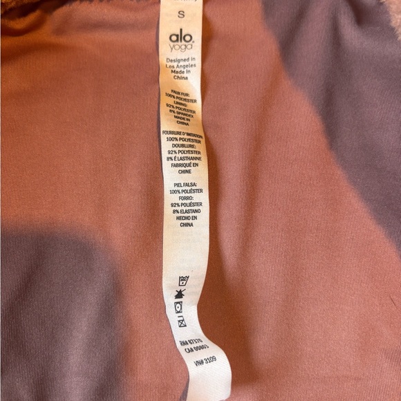 ALO Yoga Cozy Up Rosewater Teddy Sherpa Women’s Jacket Size Small - Picture 5 of 7